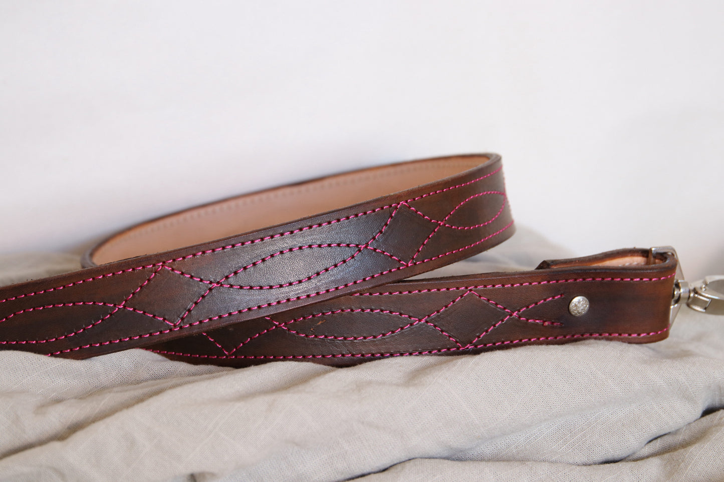 Pink Rope Can Strap