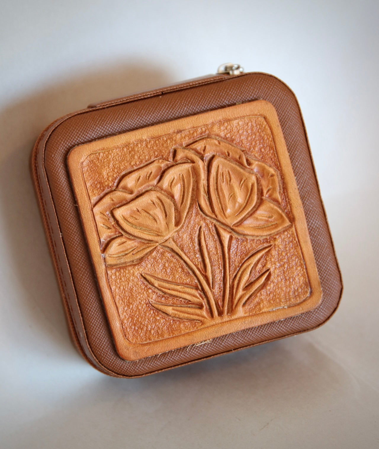 Poppy Jewelry Case